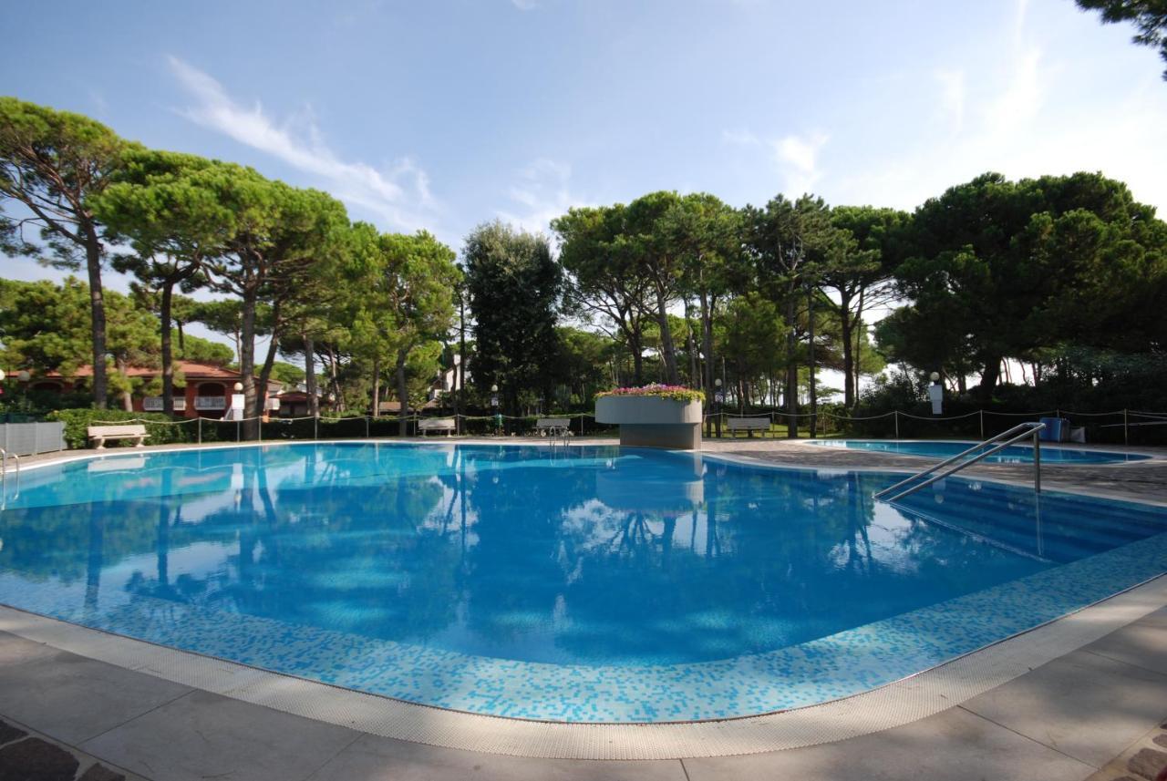 Residenza La Meridiana Lignano Sabbiadoro Eksteriør billede